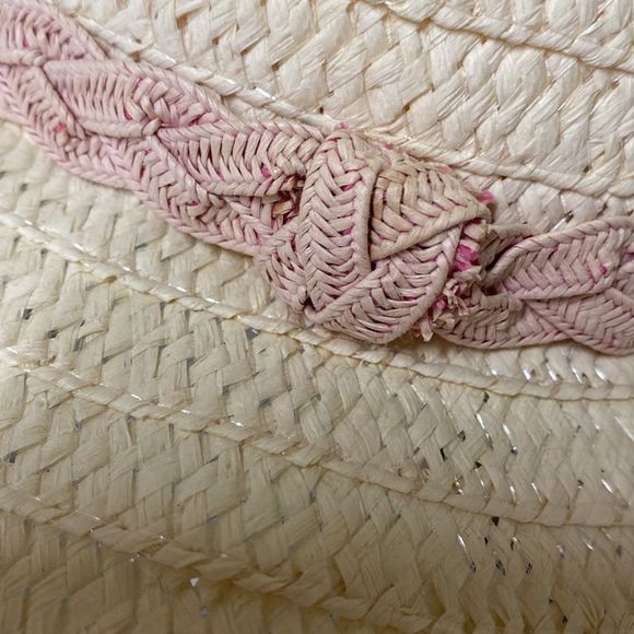 Hat with Pink Band - Picture 2 of 7